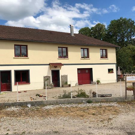 Les 3Crokignols, Maison D'Hote Familiale. Saffloz Exteriör bild